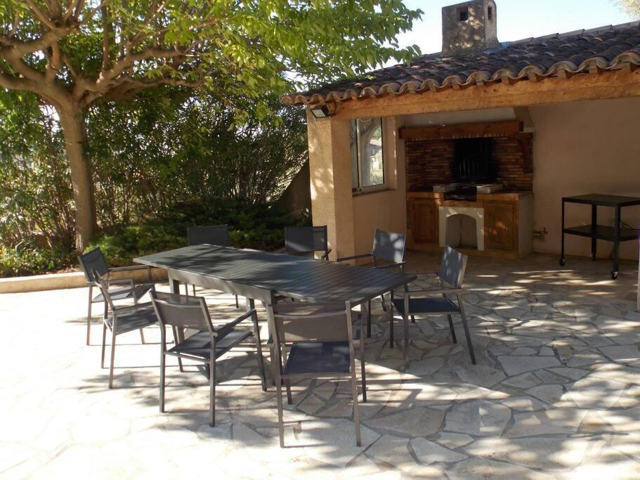 לה באסט Villa Sampa מראה חיצוני תמונה
